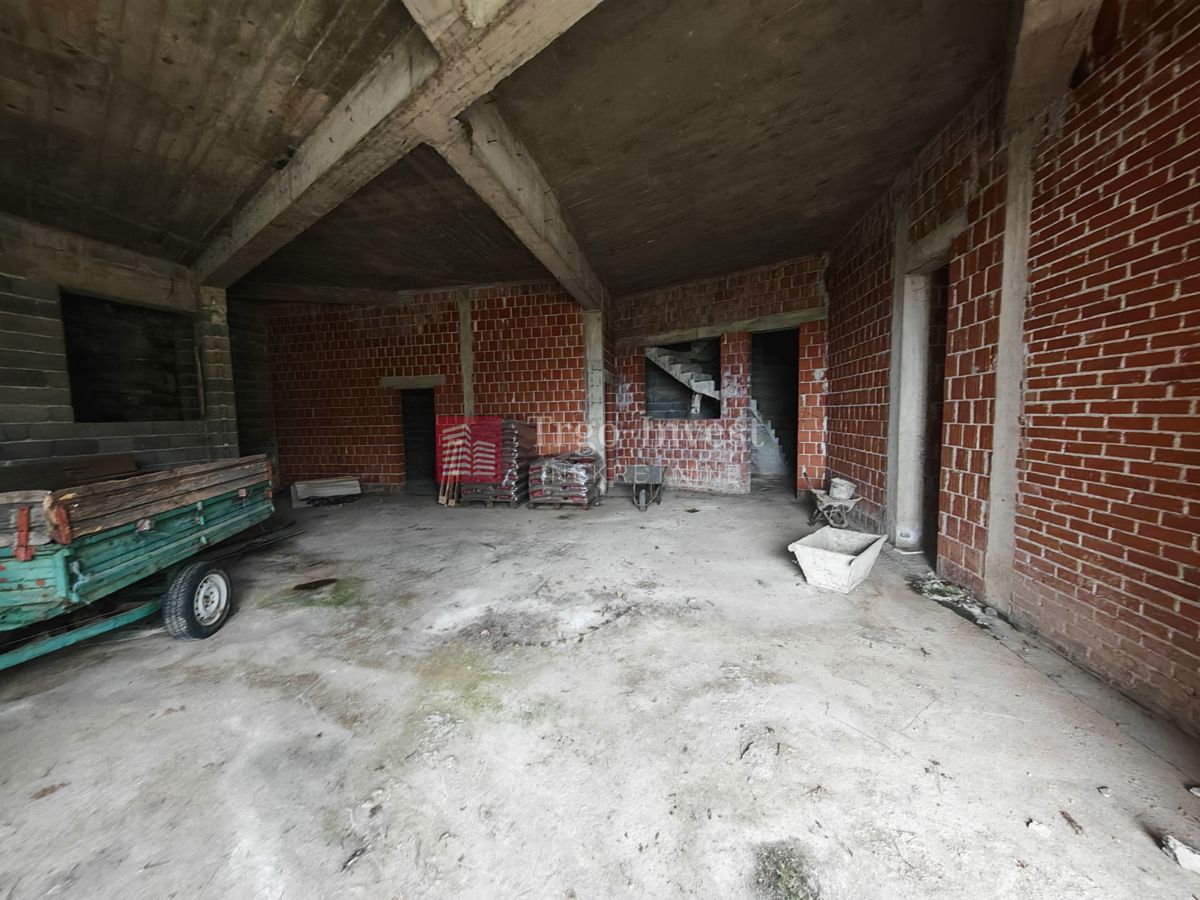 Parcela Na predaj - BRODSKO-POSAVSKA SLAVONSKI BROD