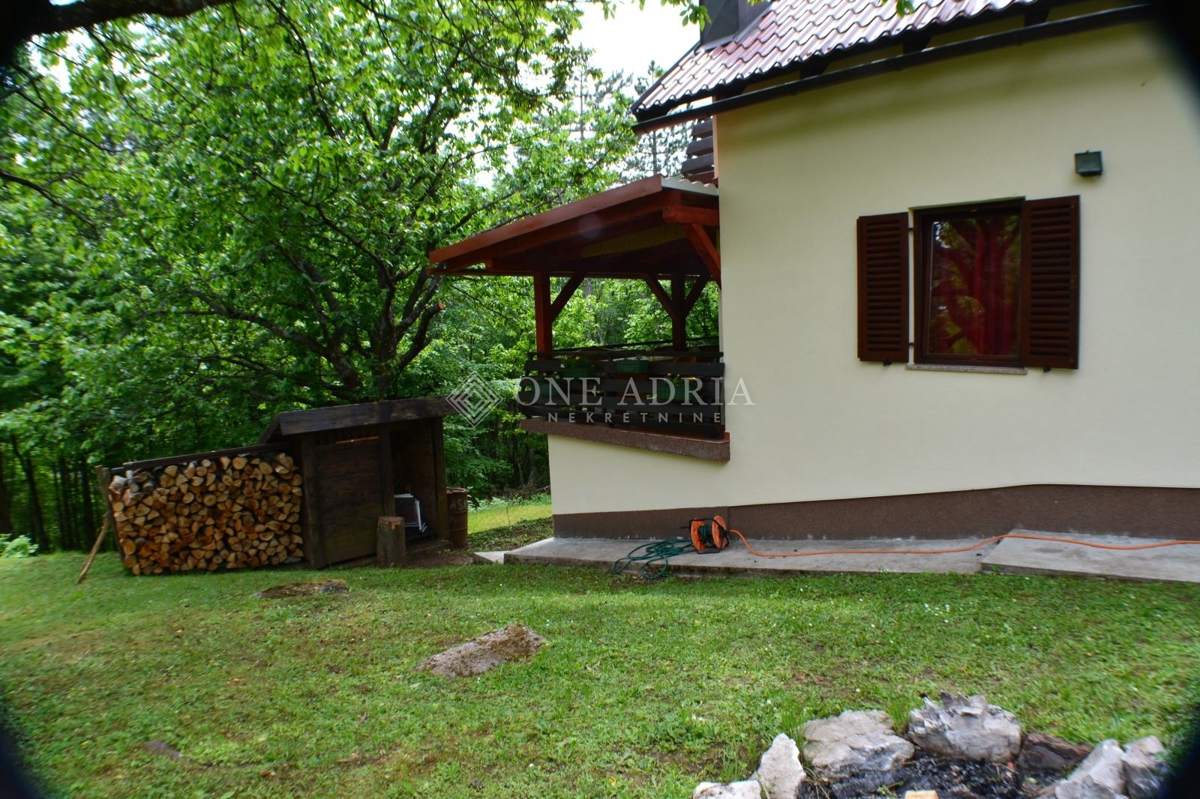 Kuća Na prodaju - PRIMORSKO-GORANSKA SKRAD