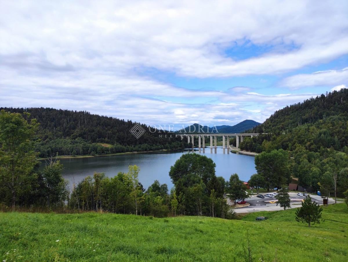 Działka Na sprzedaż - Primorsko-goranska Fužine - foto 1/7