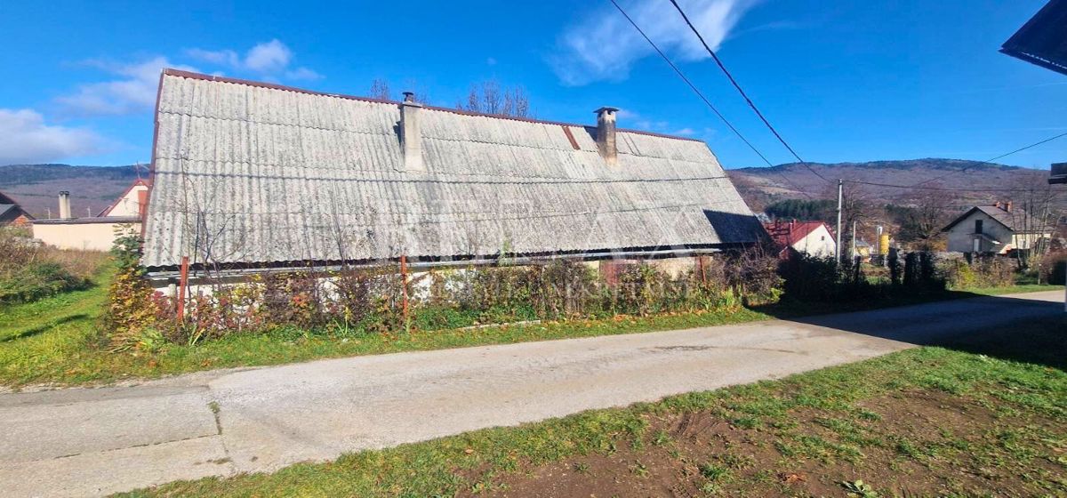 Dom Na predaj - LIČKO-SENJSKA SENJ