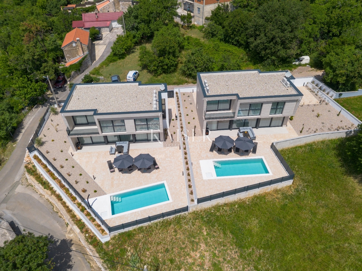 Kuća Na prodaju - PRIMORSKO-GORANSKA VINODOLSKA OPĆINA