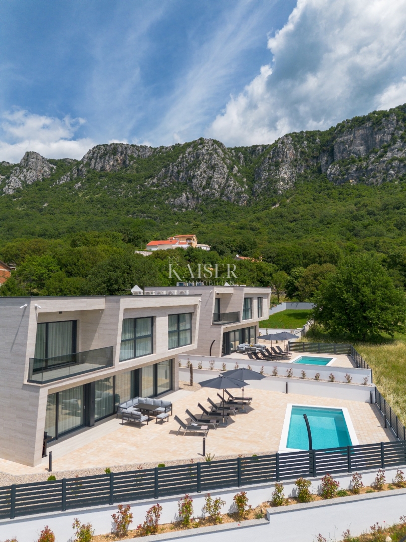Kuća Na prodaju - PRIMORSKO-GORANSKA VINODOLSKA OPĆINA