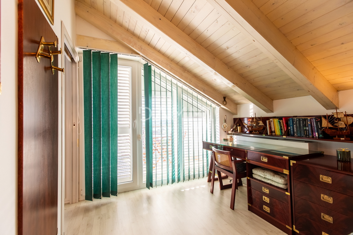 House For sale - ISTARSKA MEDULIN