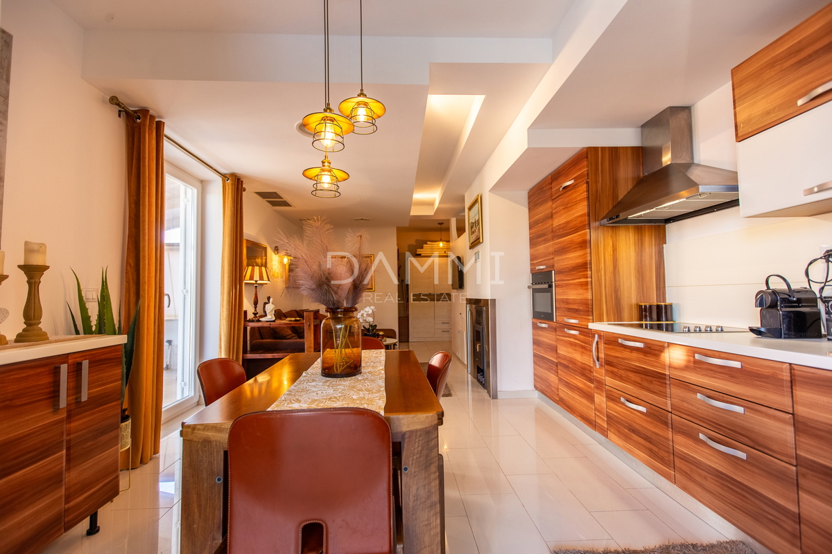 House For sale - ISTARSKA MEDULIN
