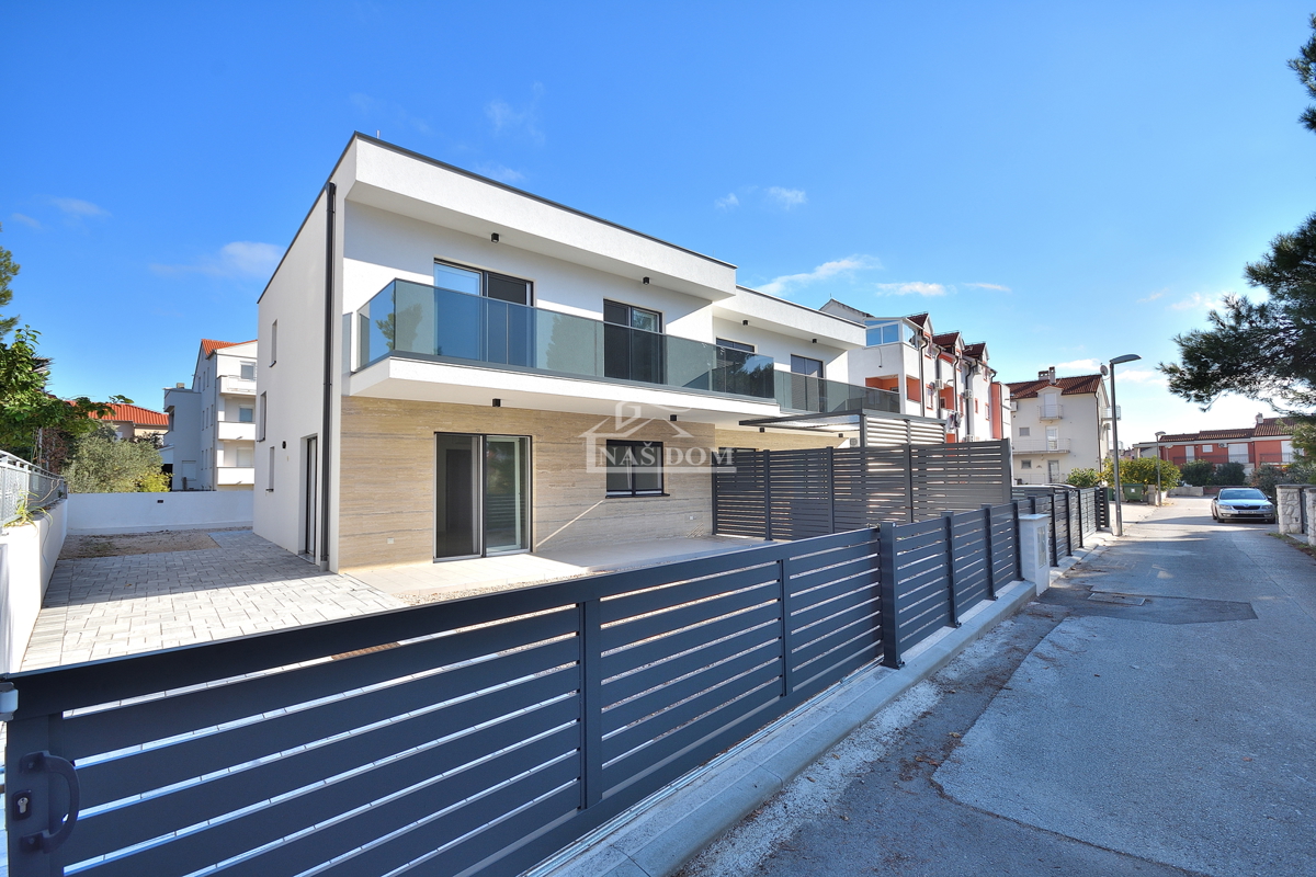 House For sale - šibensko-kninska Vodice - foto 1/36
