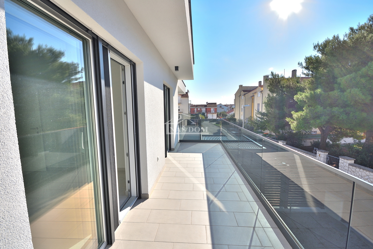 House For sale - ŠIBENSKO-KNINSKA VODICE