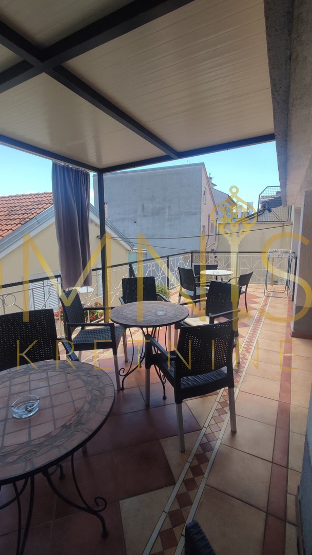 Kuća Na prodaju - PRIMORSKO-GORANSKA CRIKVENICA