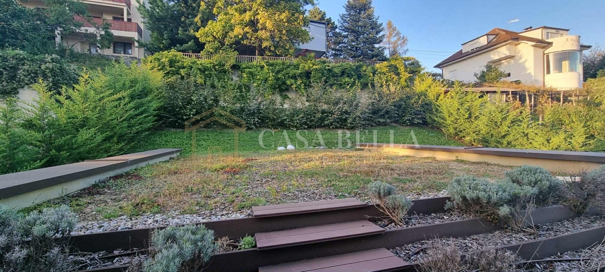 Casa In vendita - GRAD ZAGREB ZAGREB