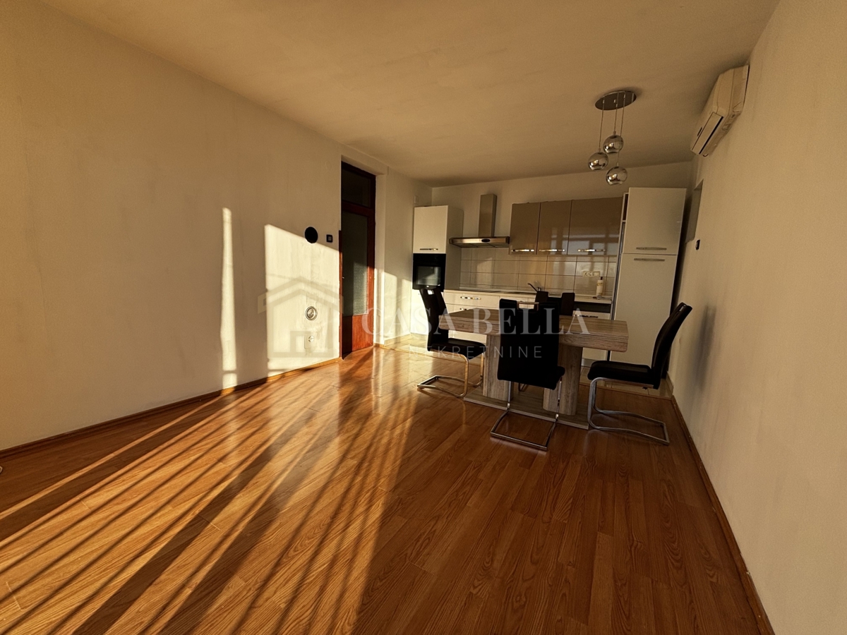 Apartmán Na predaj - LIČKO-SENJSKA SENJ