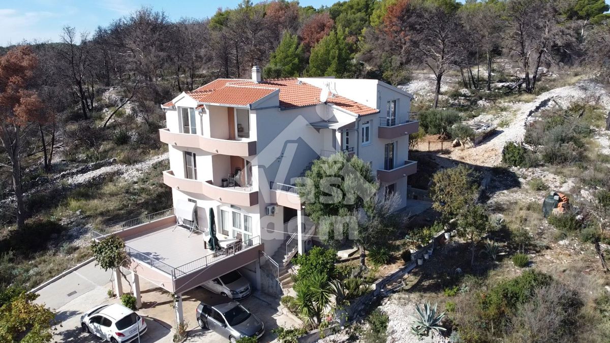 Haus Zu verkaufen - SPLITSKO-DALMATINSKA ČIOVO