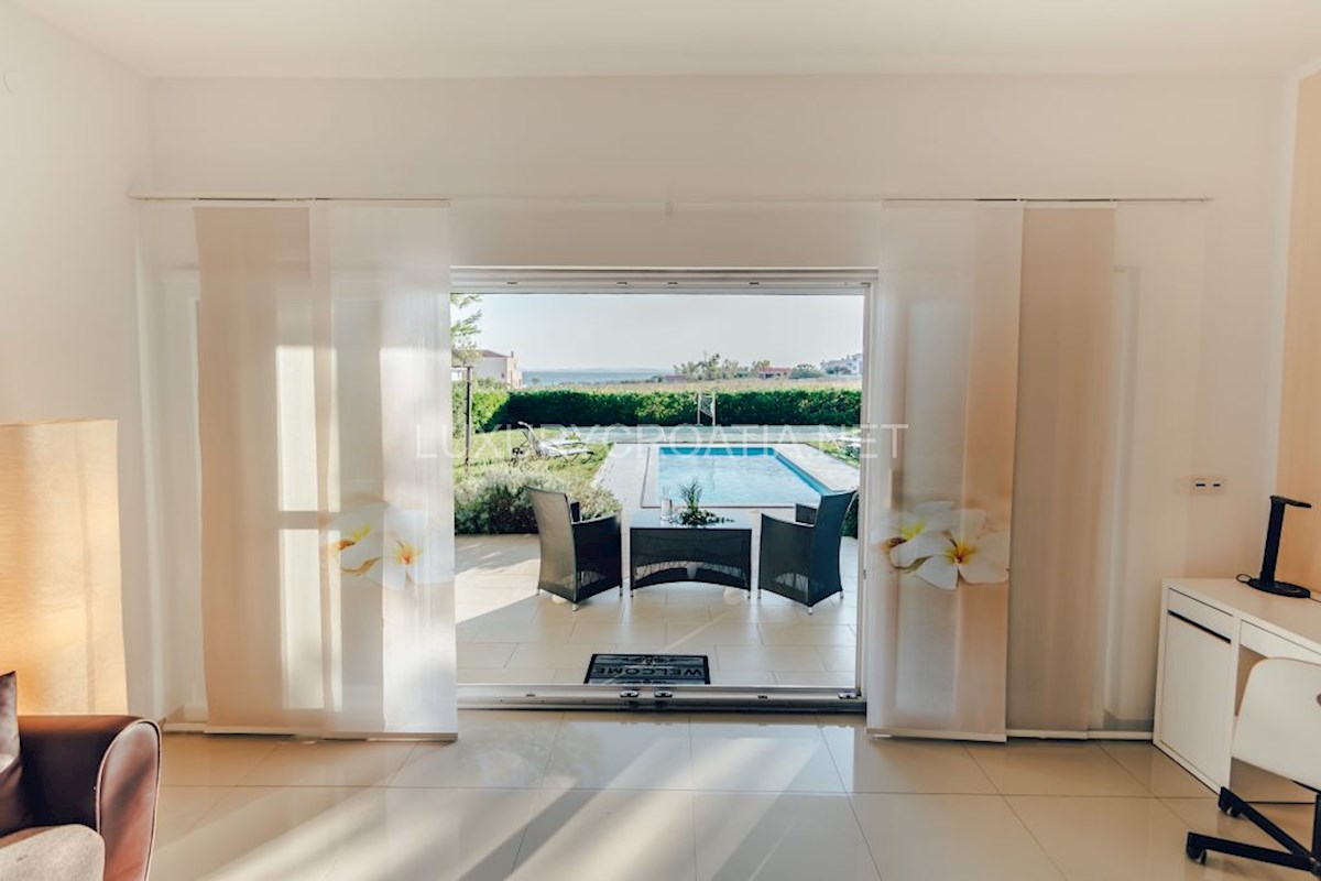 House For sale - ZADARSKA NIN
