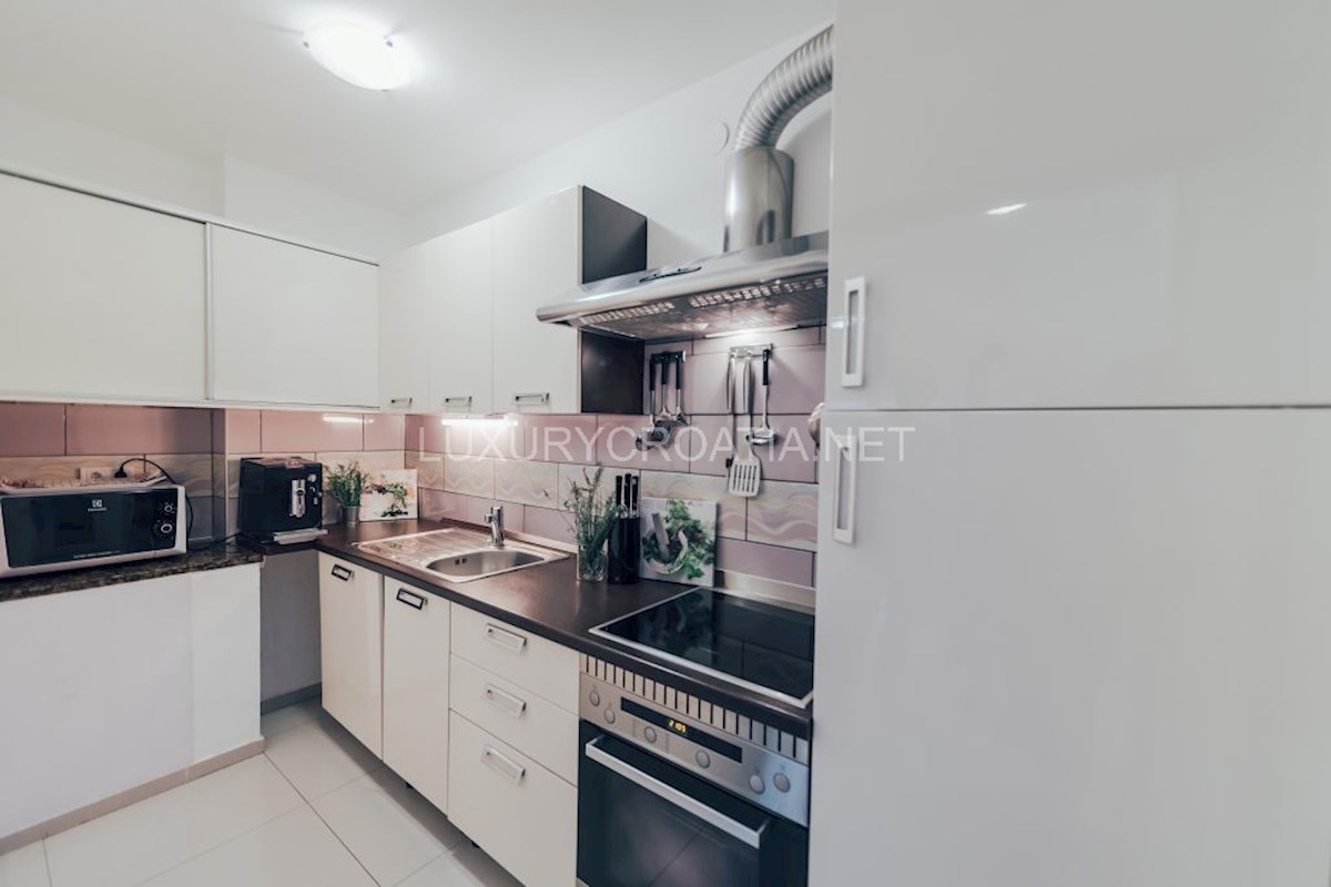 House For sale - ZADARSKA NIN
