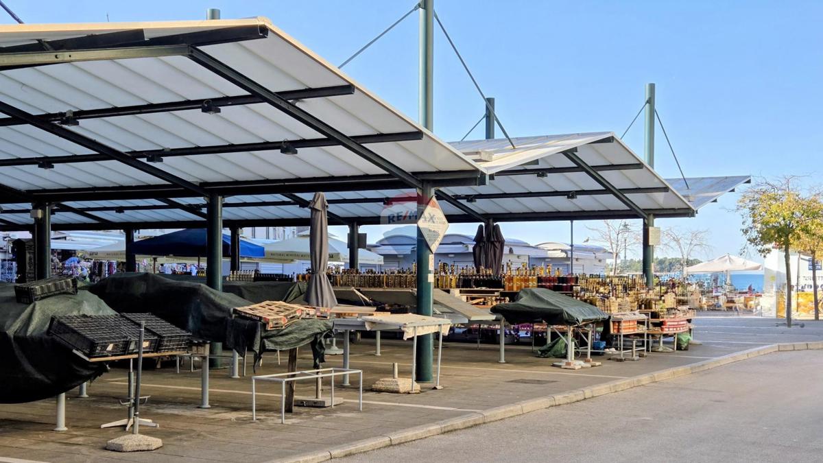 Komerční K pronájmu - ISTARSKA ROVINJ