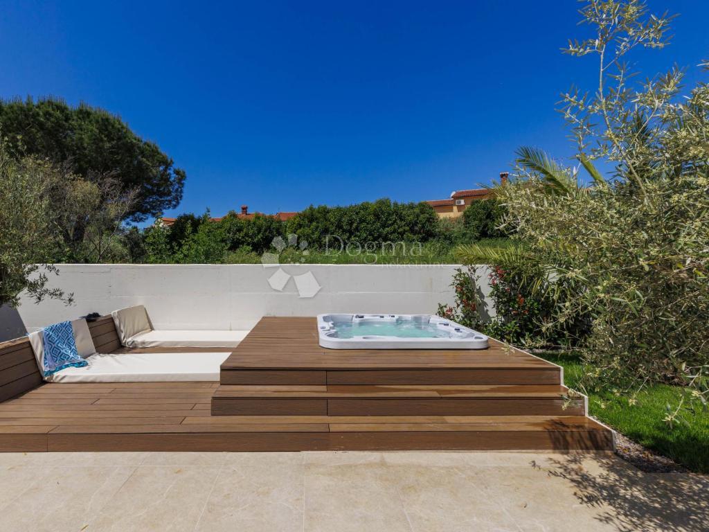 House For sale - ISTARSKA POREČ