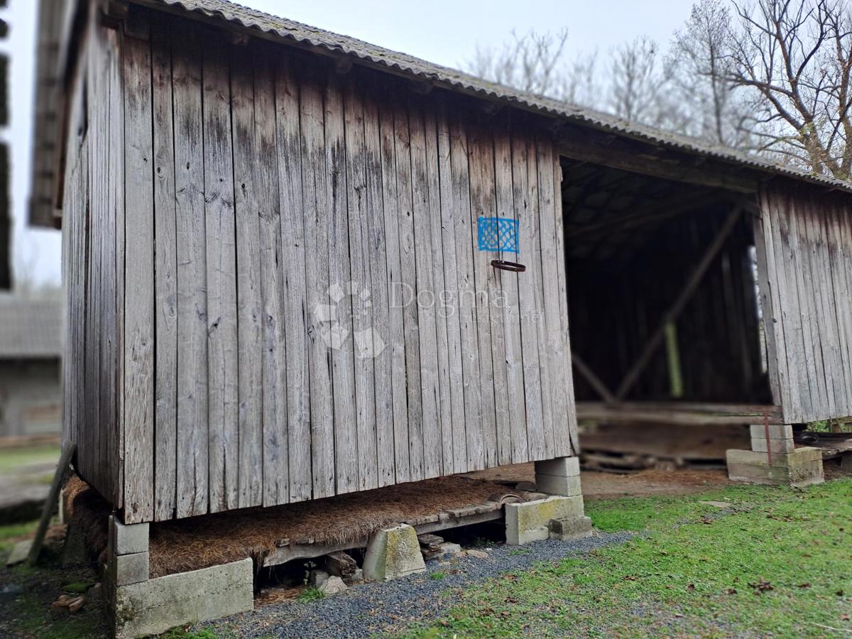 Dom Na sprzedaż - SISAČKO-MOSLAVAČKA GLINA