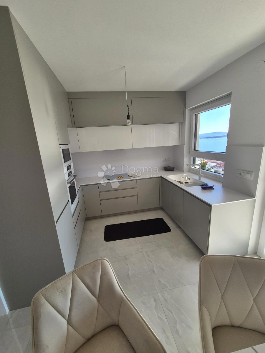 Kuća Na prodaju - PRIMORSKO-GORANSKA CRIKVENICA