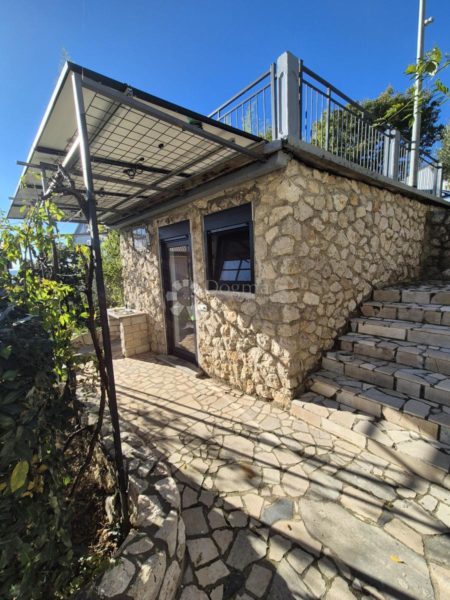 Kuća Na prodaju - PRIMORSKO-GORANSKA CRIKVENICA