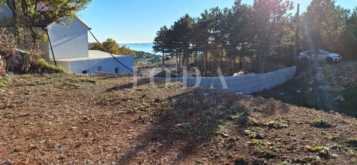 Land for sale 916 m² – Senj