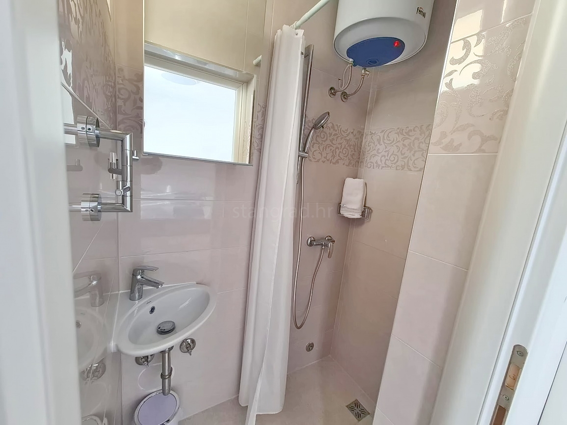 House For sale - PRIMORSKO-GORANSKA CRIKVENICA