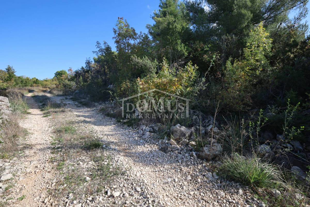 Zemljište Na prodaju - ŠIBENSKO-KNINSKA ŠIBENIK