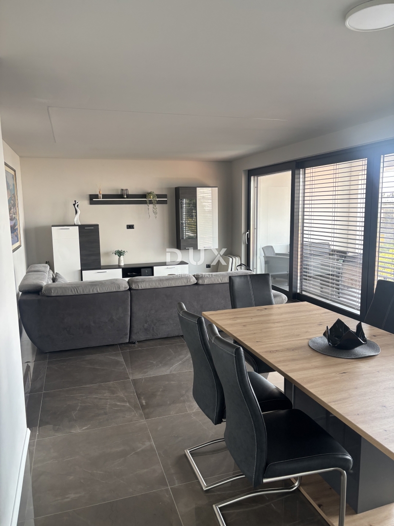 Appartement À louer - Primorsko-goranska Rijeka - foto 3/16