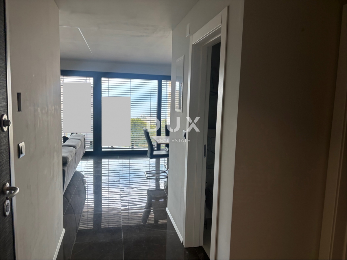 Appartement À louer - Primorsko-goranska Rijeka - foto 5/16