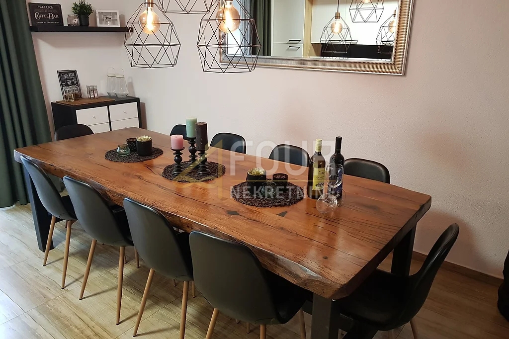 Kuća Na prodaju - PRIMORSKO-GORANSKA VINODOLSKA OPĆINA