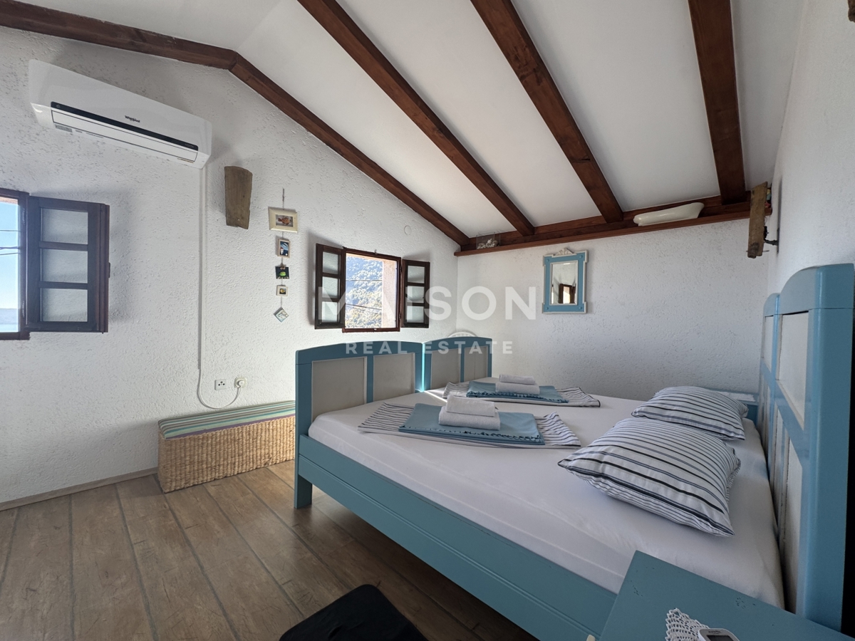 House For sale - PRIMORSKO-GORANSKA MOŠĆENIČKA DRAGA
