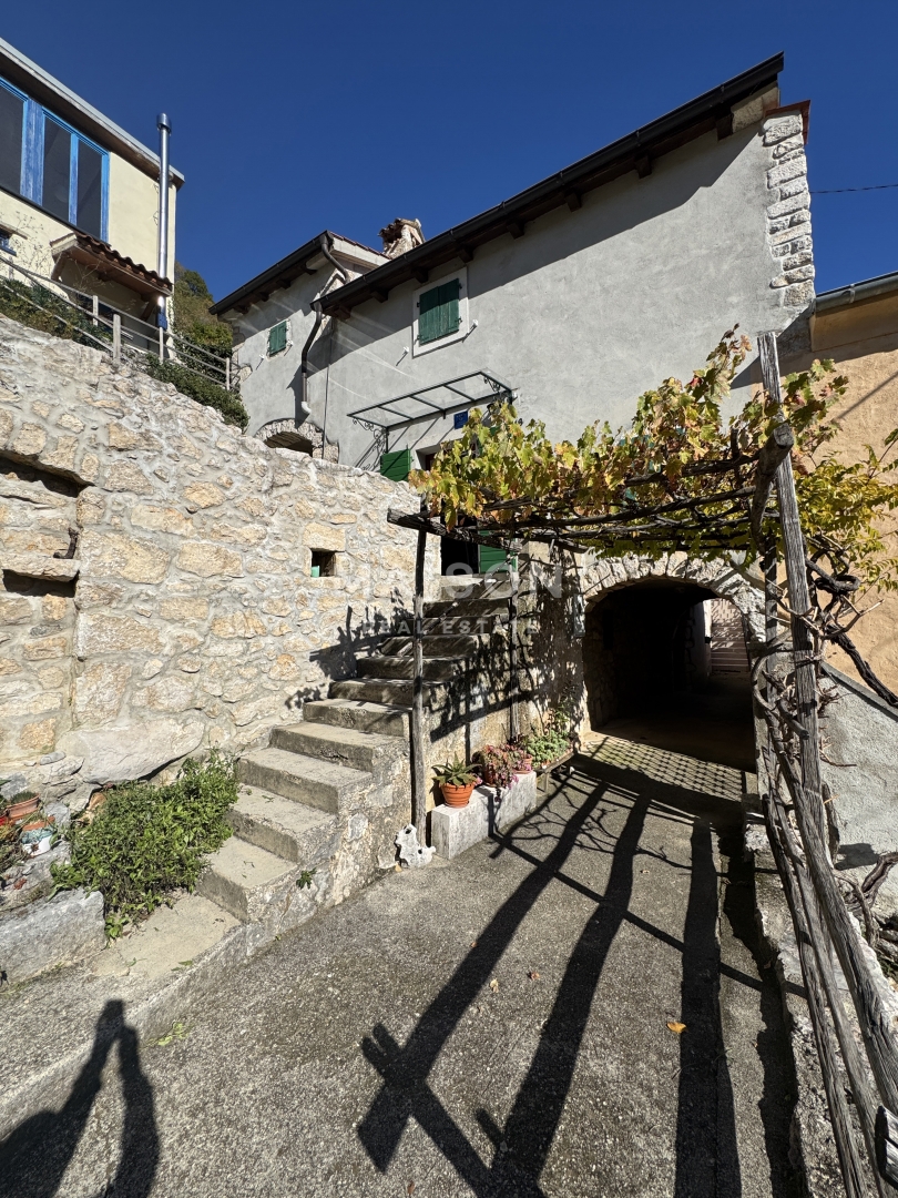 House For sale - PRIMORSKO-GORANSKA MOŠĆENIČKA DRAGA