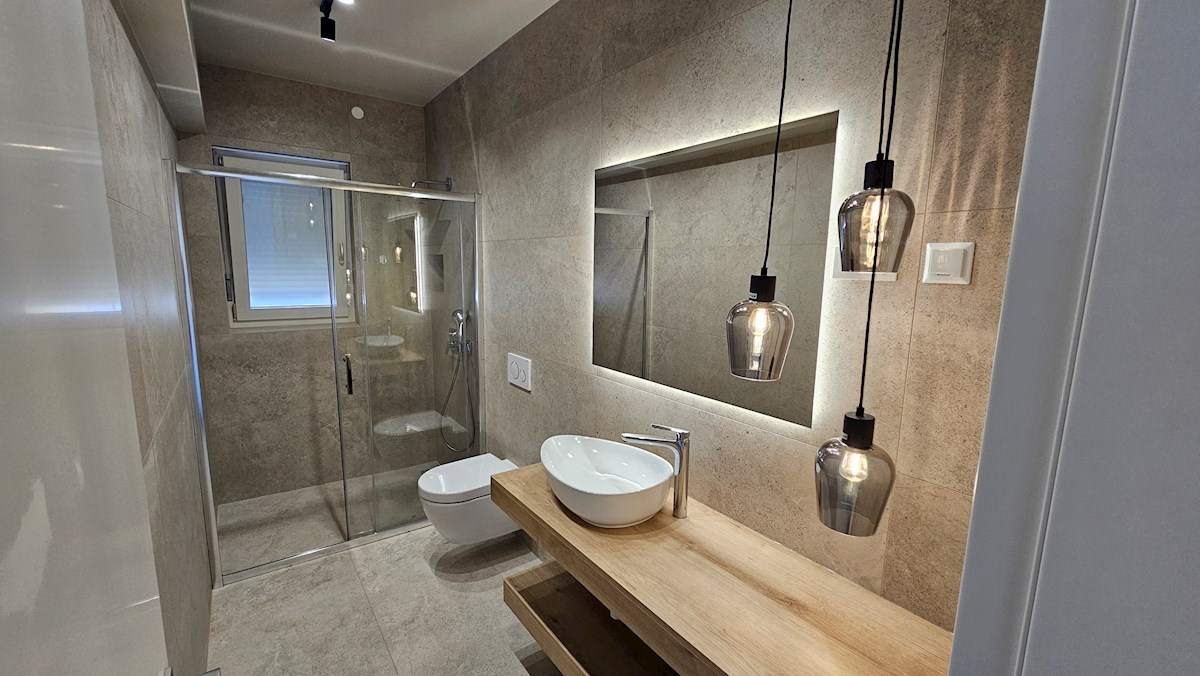 House For sale - ISTARSKA NOVIGRAD