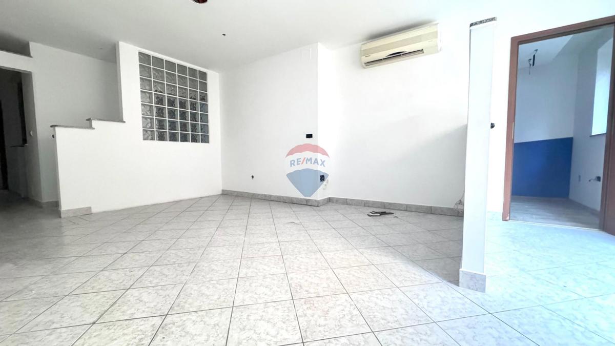 Apartment Zu verkaufen - Primorsko-goranska Krk - foto 2/9