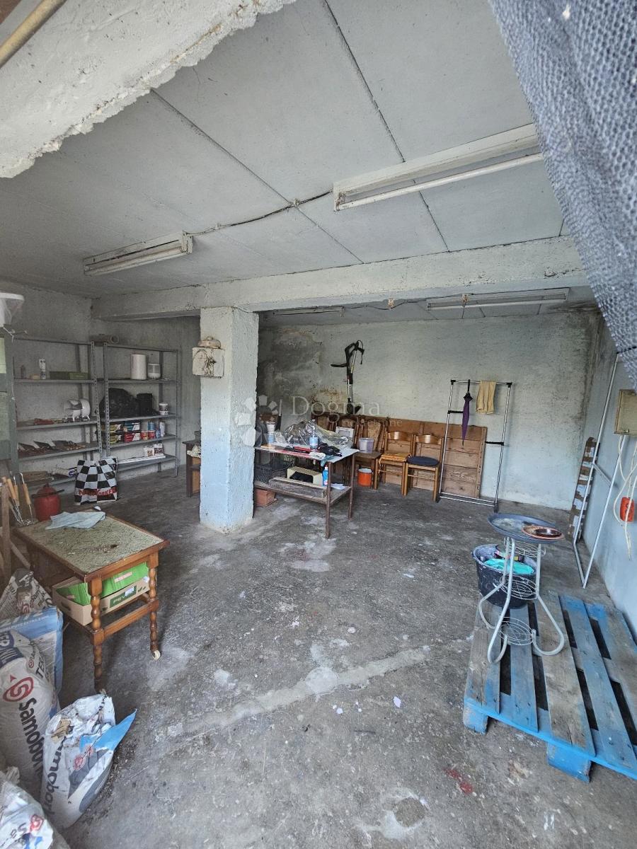 House For sale - ISTARSKA BARBAN