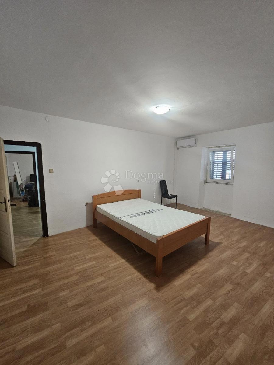 House For sale - ISTARSKA BARBAN