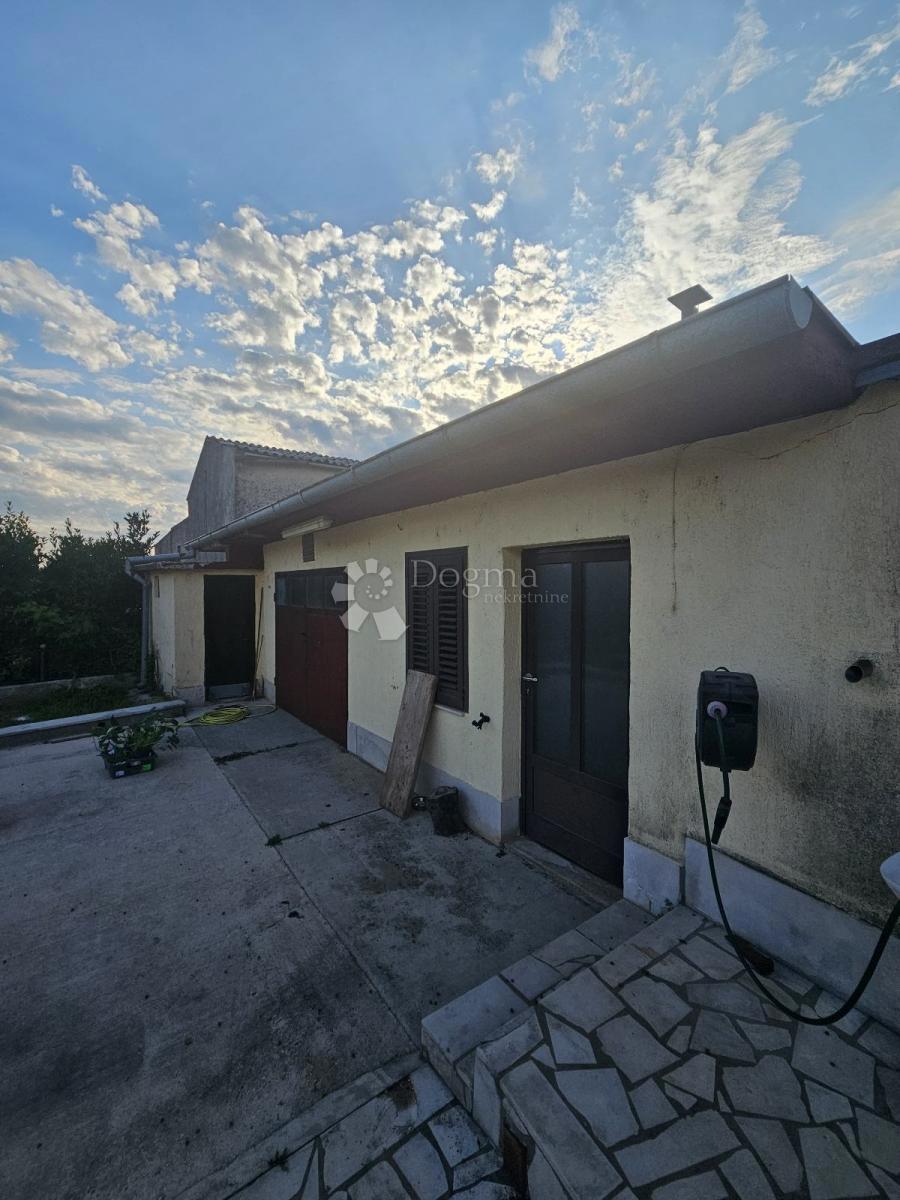 House For sale - ISTARSKA BARBAN