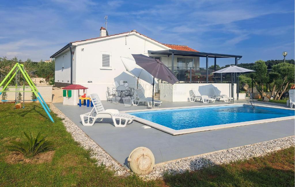 Kuća Na prodaju - ISTARSKA POREČ