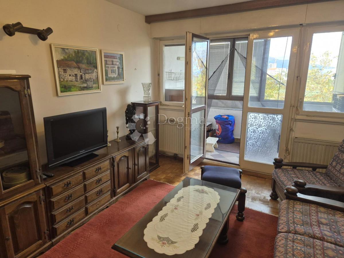 Mieszkanie Na sprzedaż - SPLITSKO-DALMATINSKA SPLIT