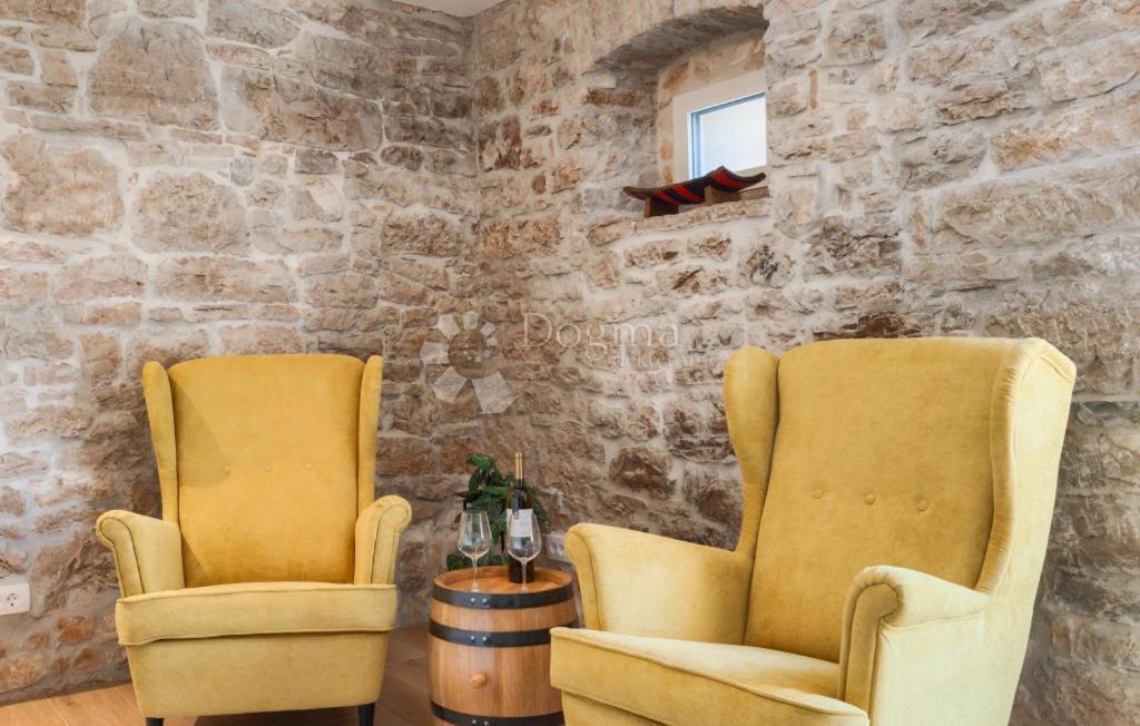 House For sale - ISTARSKA VIŠNJAN