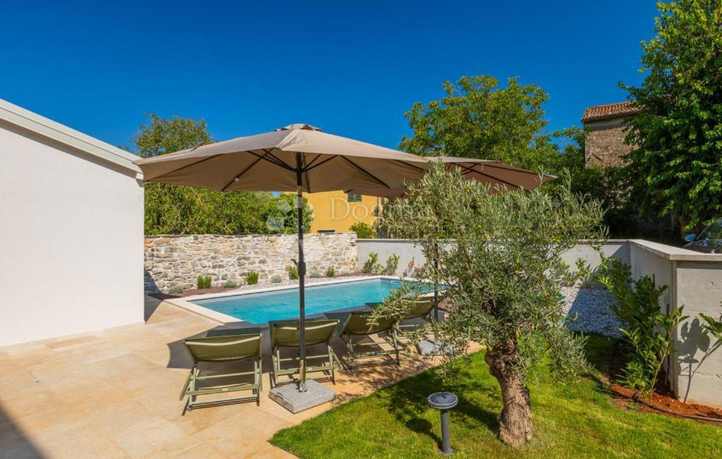 House For sale - ISTARSKA VIŠNJAN