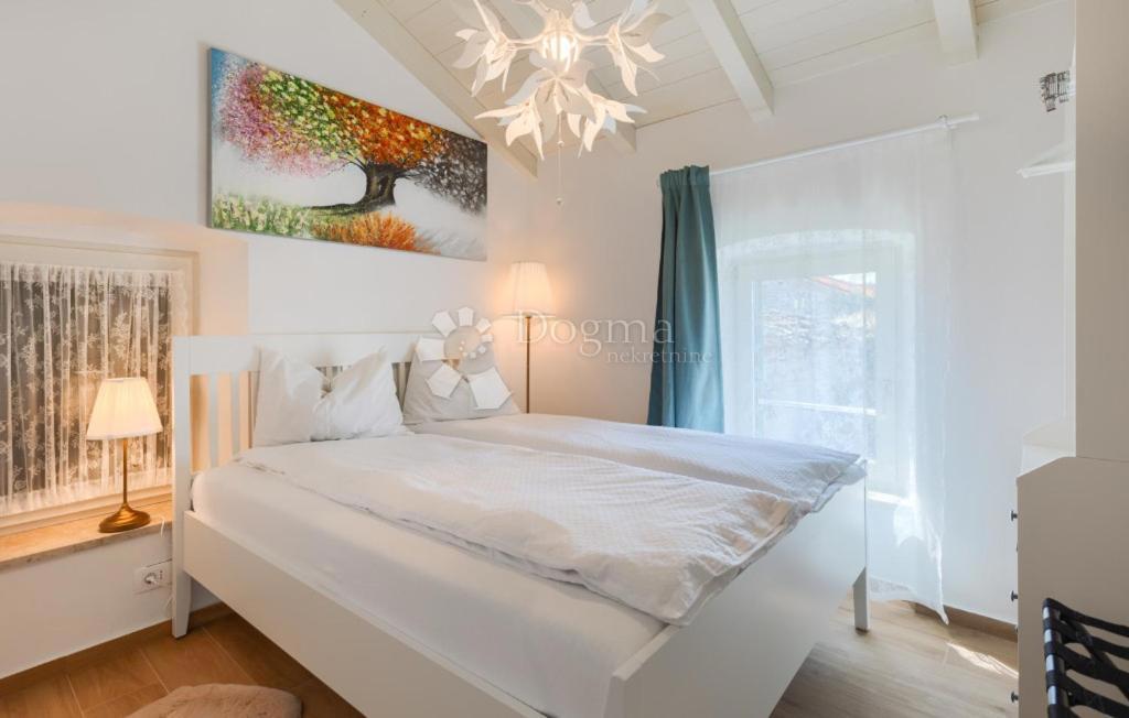 House For sale - ISTARSKA VIŠNJAN
