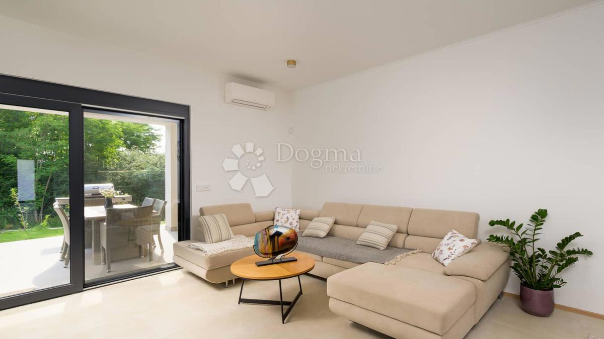 Casa In vendita - ISTARSKA ROVINJ
