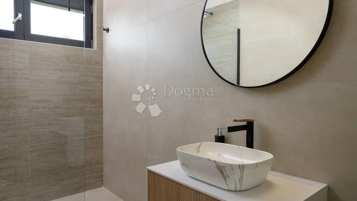 Casa In vendita - ISTARSKA ROVINJ