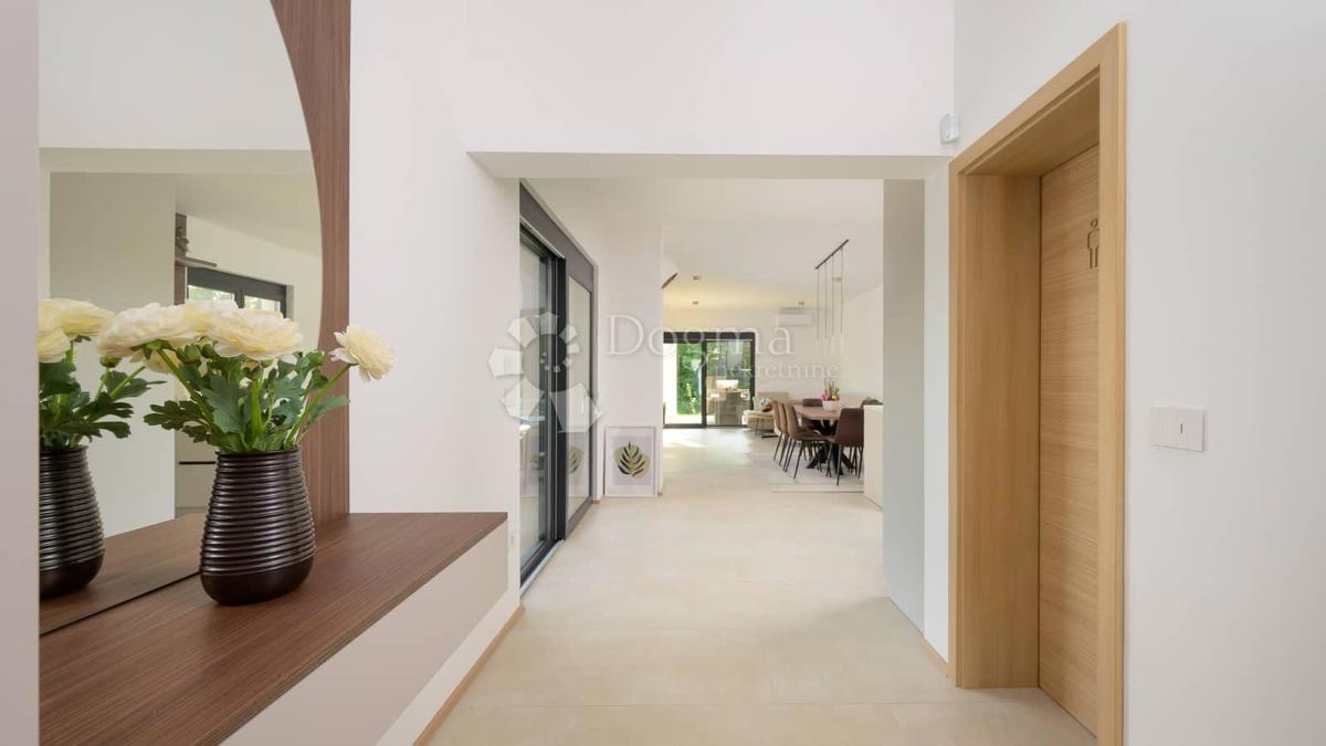 Casa In vendita - ISTARSKA ROVINJ