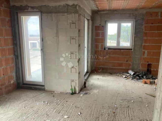 Business premises For rent - šibensko-kninska šibenik - foto 3/29