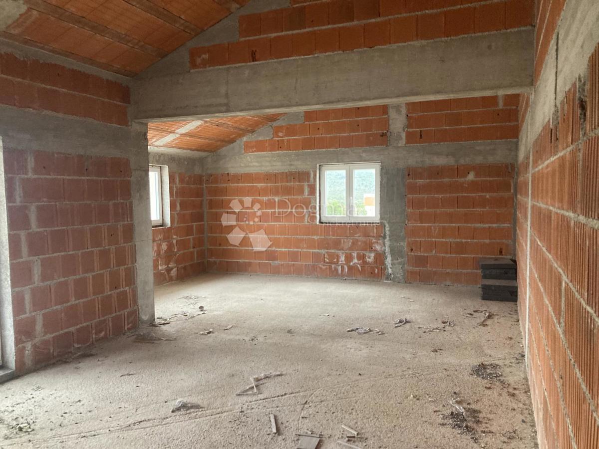 Poslovni prostori Za najem - ŠIBENSKO-KNINSKA ŠIBENIK