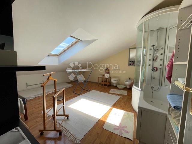 House For sale - PRIMORSKO-GORANSKA OPATIJA