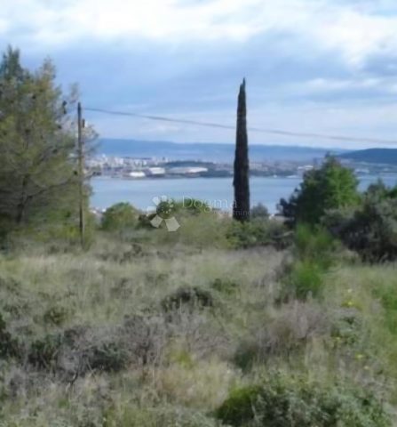 Parcela na predaj 2278 m² – Kaštela