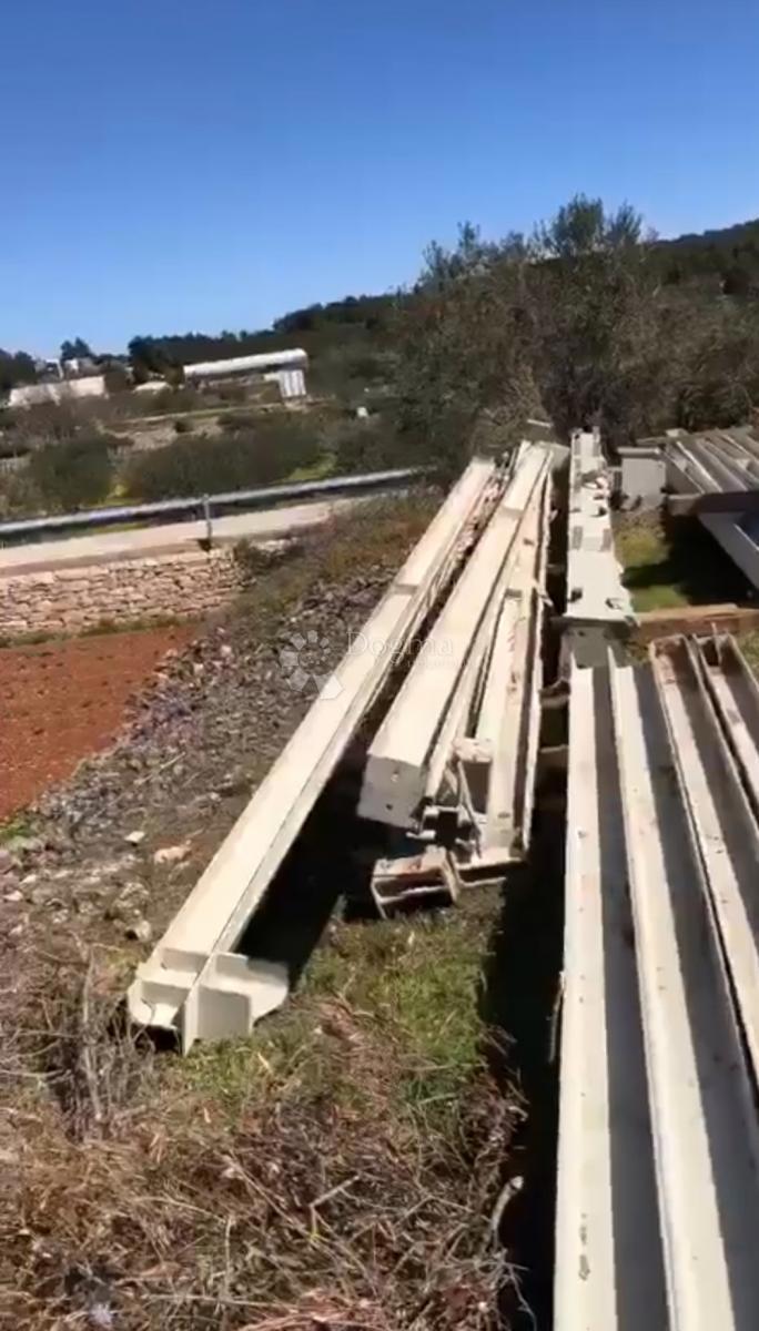 Terreno In vendita - SPLITSKO-DALMATINSKA JELSA