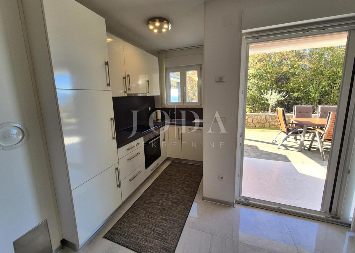 Appartement À vendre - PRIMORSKO-GORANSKA KRK