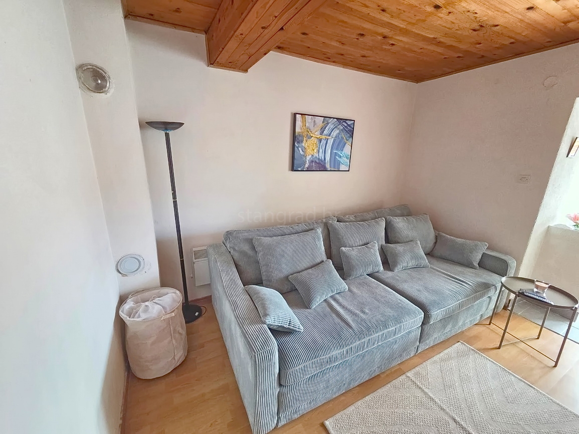 Stan Na prodaju - PRIMORSKO-GORANSKA CRIKVENICA