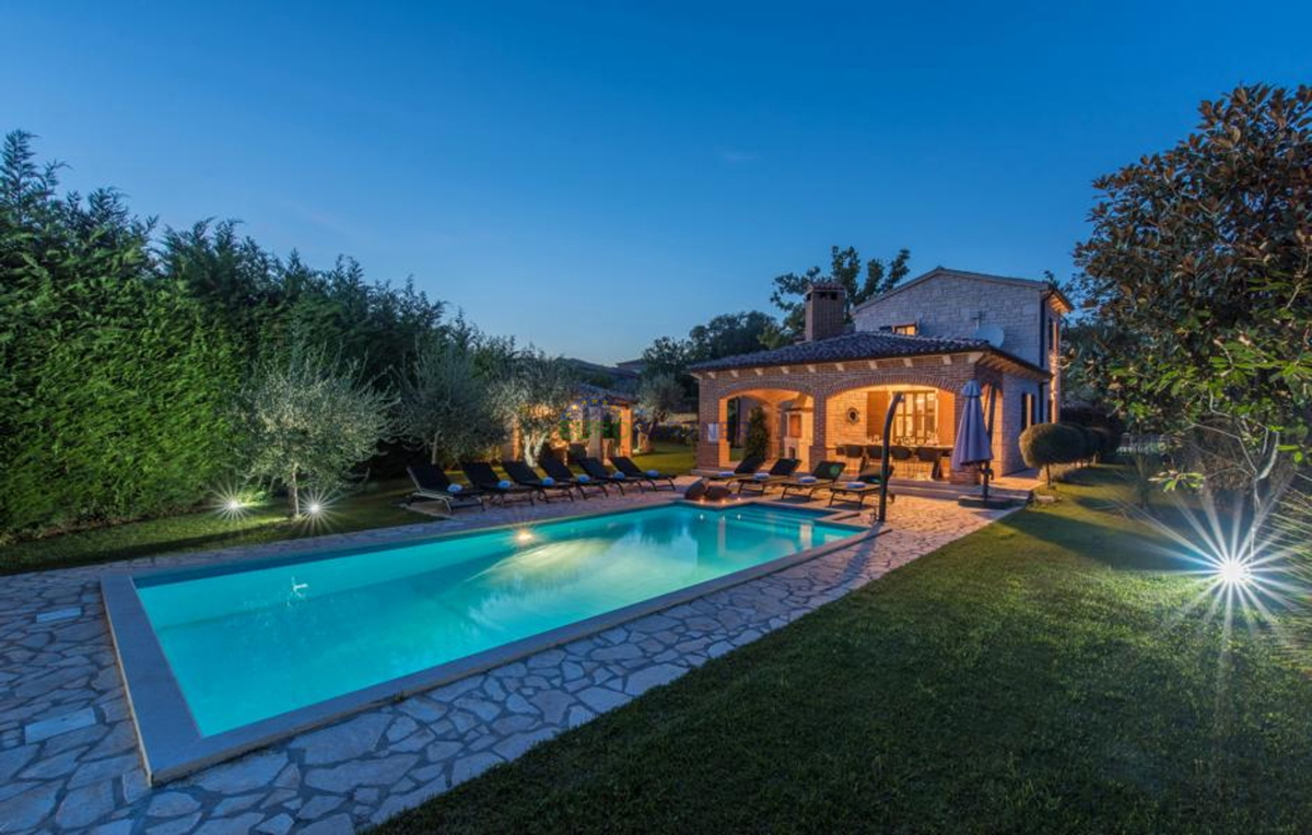 House For sale - ISTARSKA VIŠNJAN